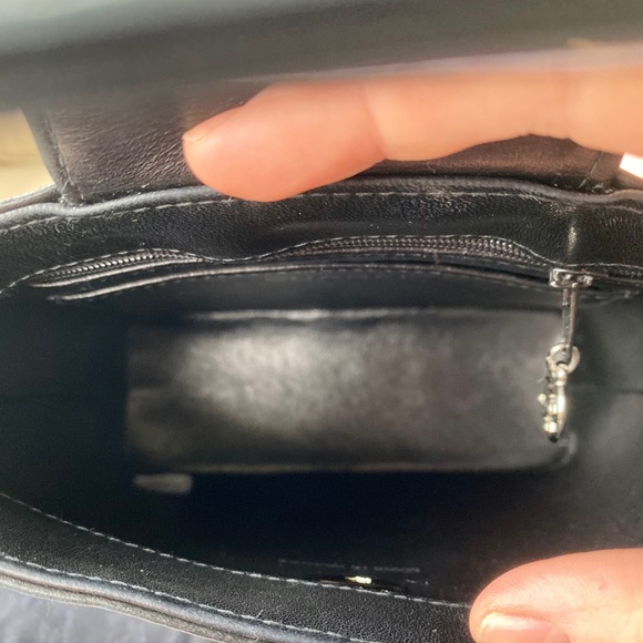 Chanel Mini Flap Bag Black Leather - Picture 6 of 9